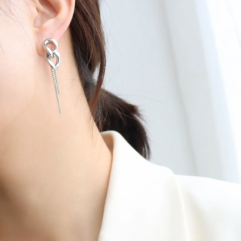 Titanium Steel Chain Shape Earrings - Image 5