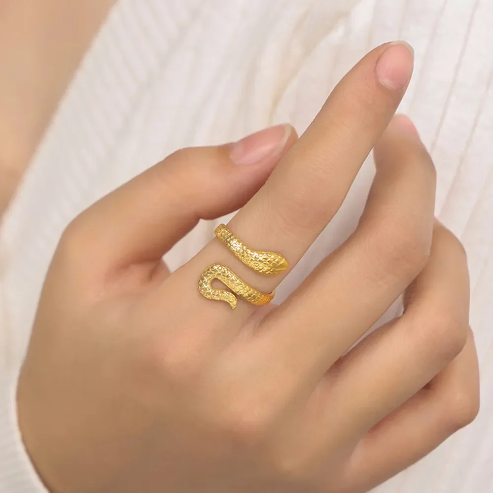 Titanium Steel Snake Shape Bypass Ring - Image 3