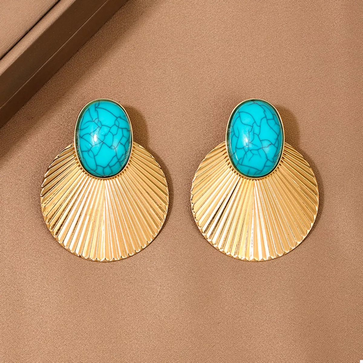 Turquoise Stone Fan Drop Earrings - Image 4