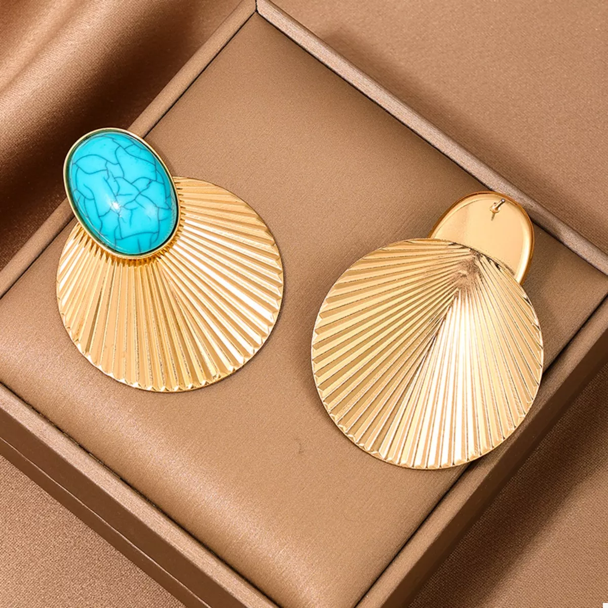 Turquoise Stone Fan Drop Earrings - Image 5