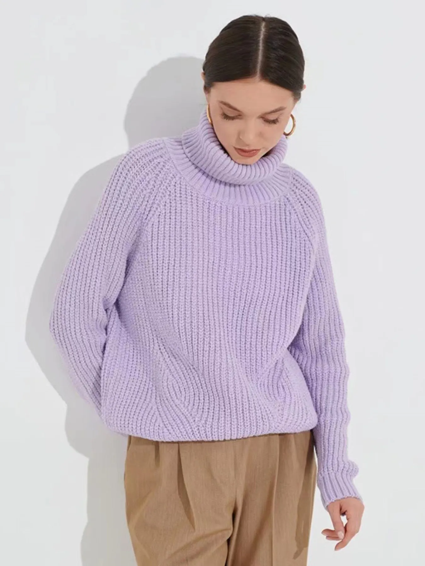 Turtleneck Long Sleeve Sweater - Image 7