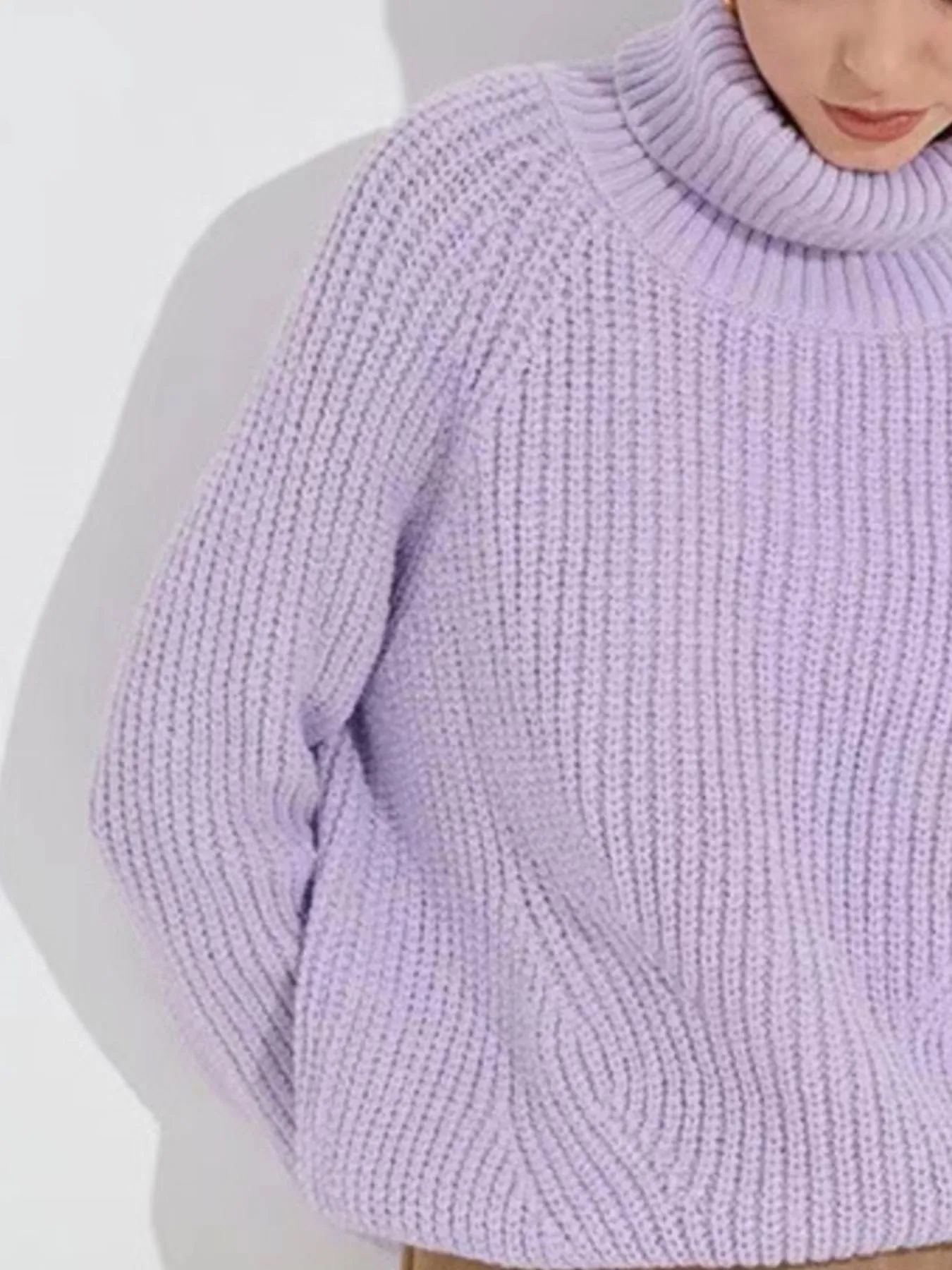 Turtleneck Long Sleeve Sweater - Image 8