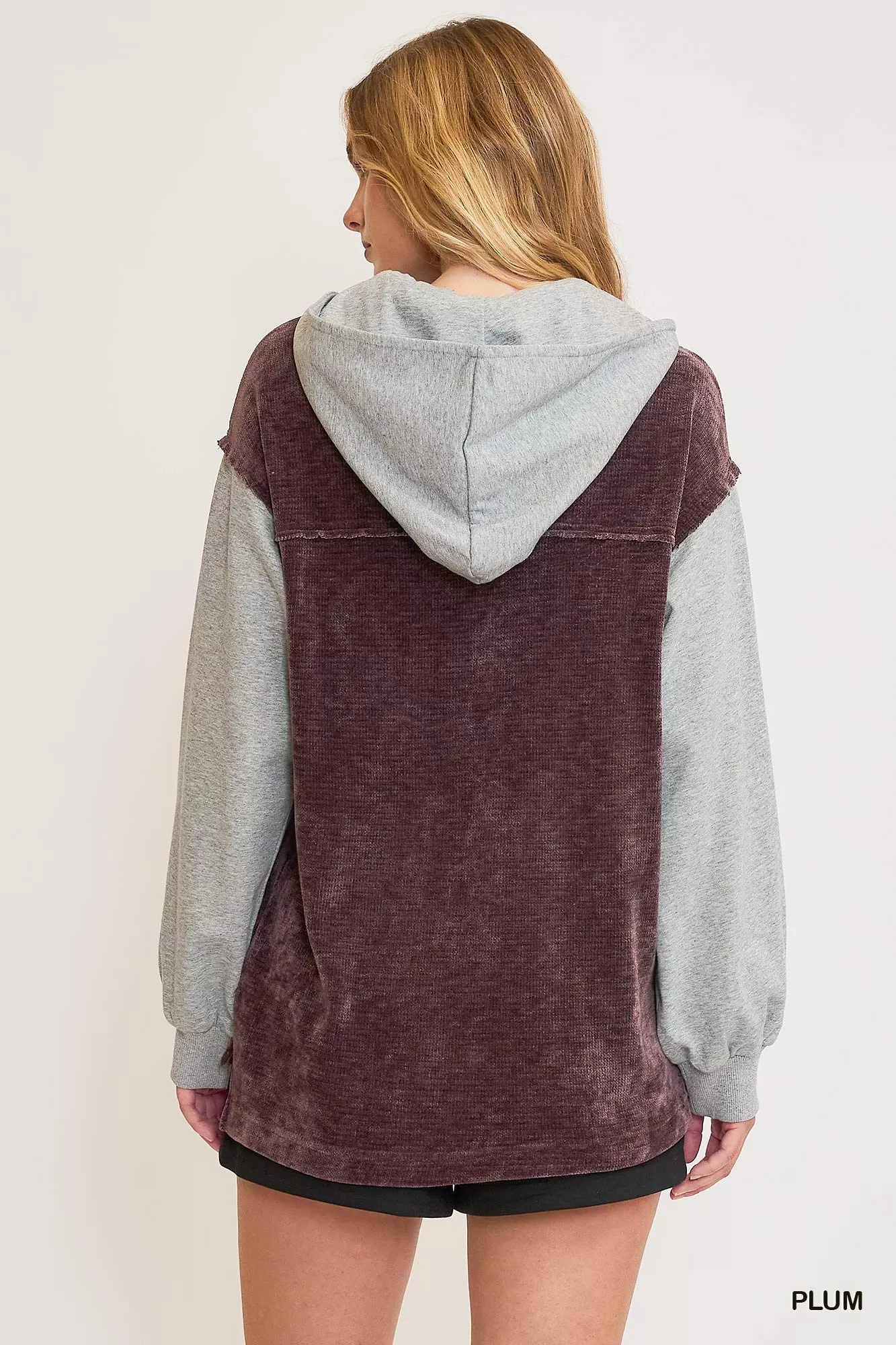 Umgee Contrast Hooded Chenille Jacket - Image 4