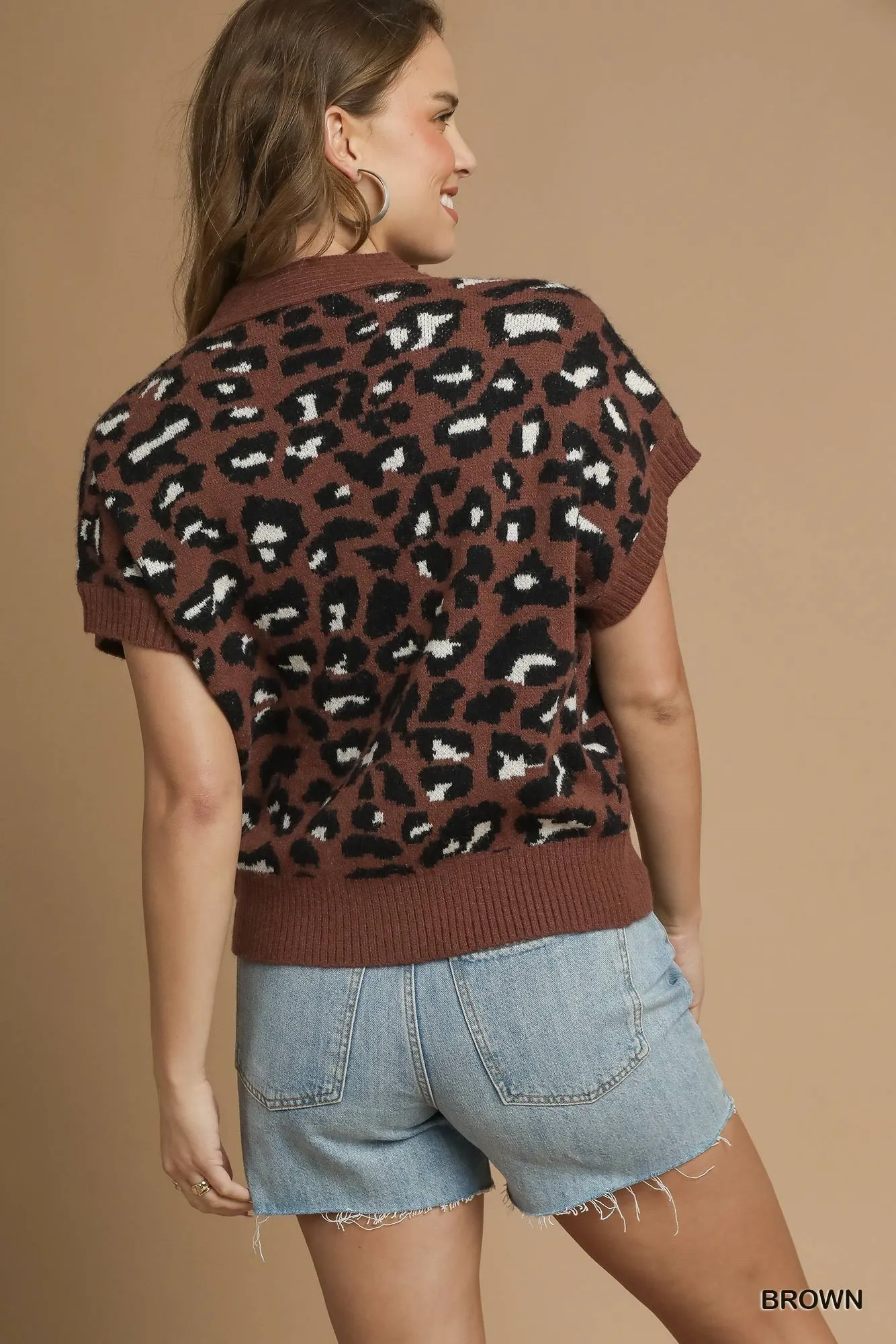 Umgee Leopard Button Down Short Sleeve Cardigan - Image 4