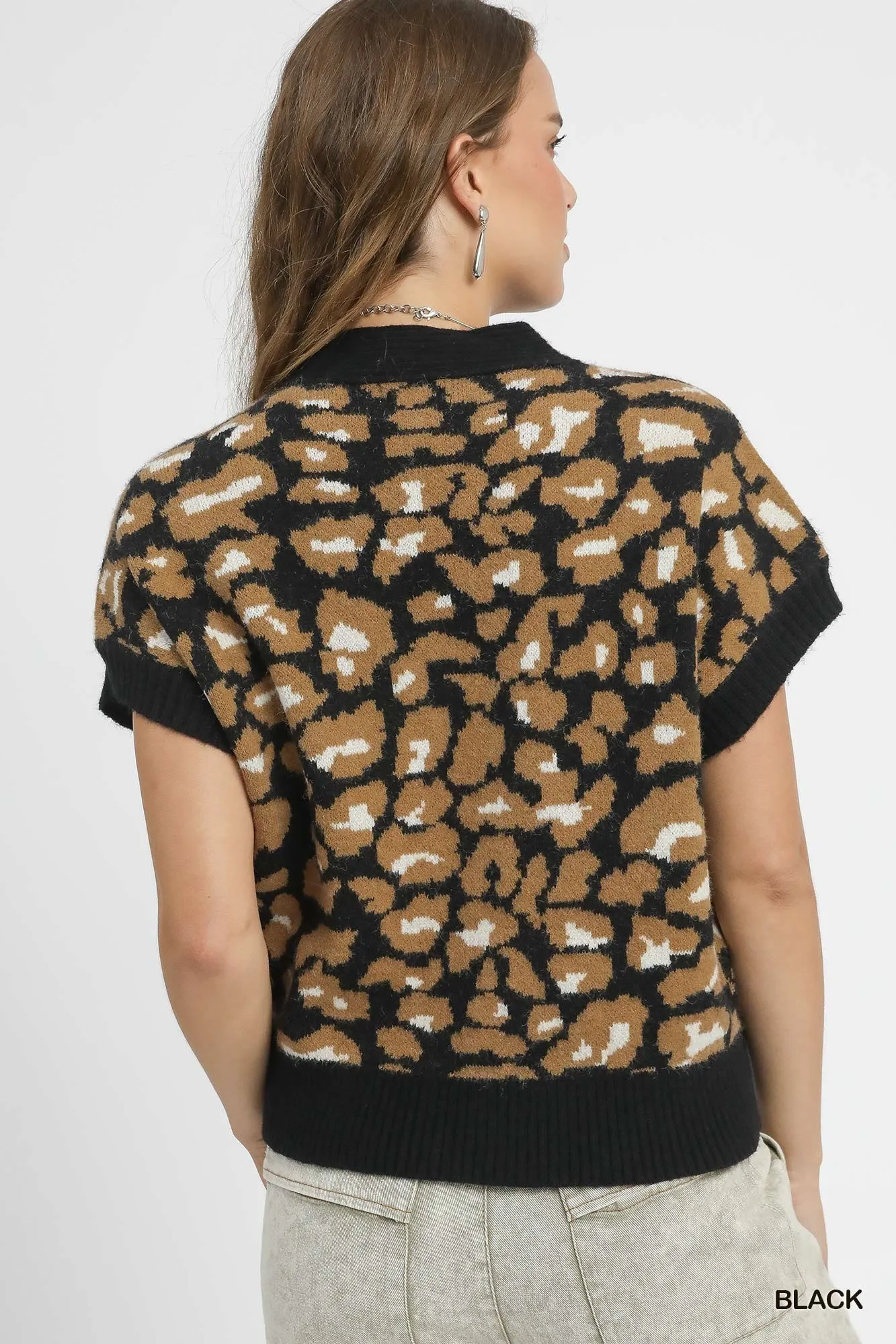 Umgee Leopard Button Down Short Sleeve Cardigan - Image 4