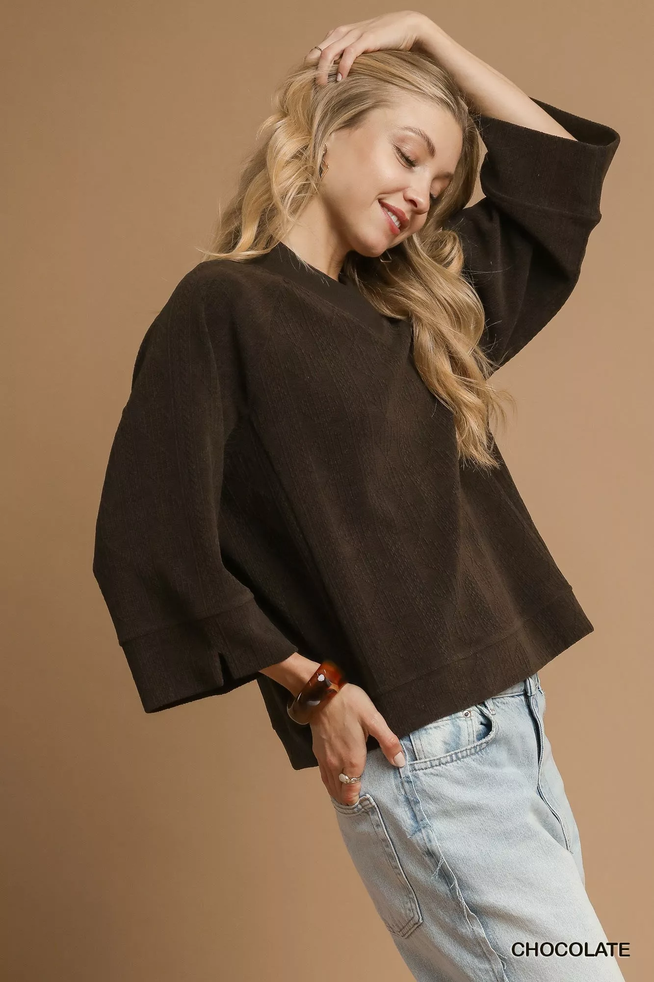 Umgee Textured Knit V-Neck Top - Image 3