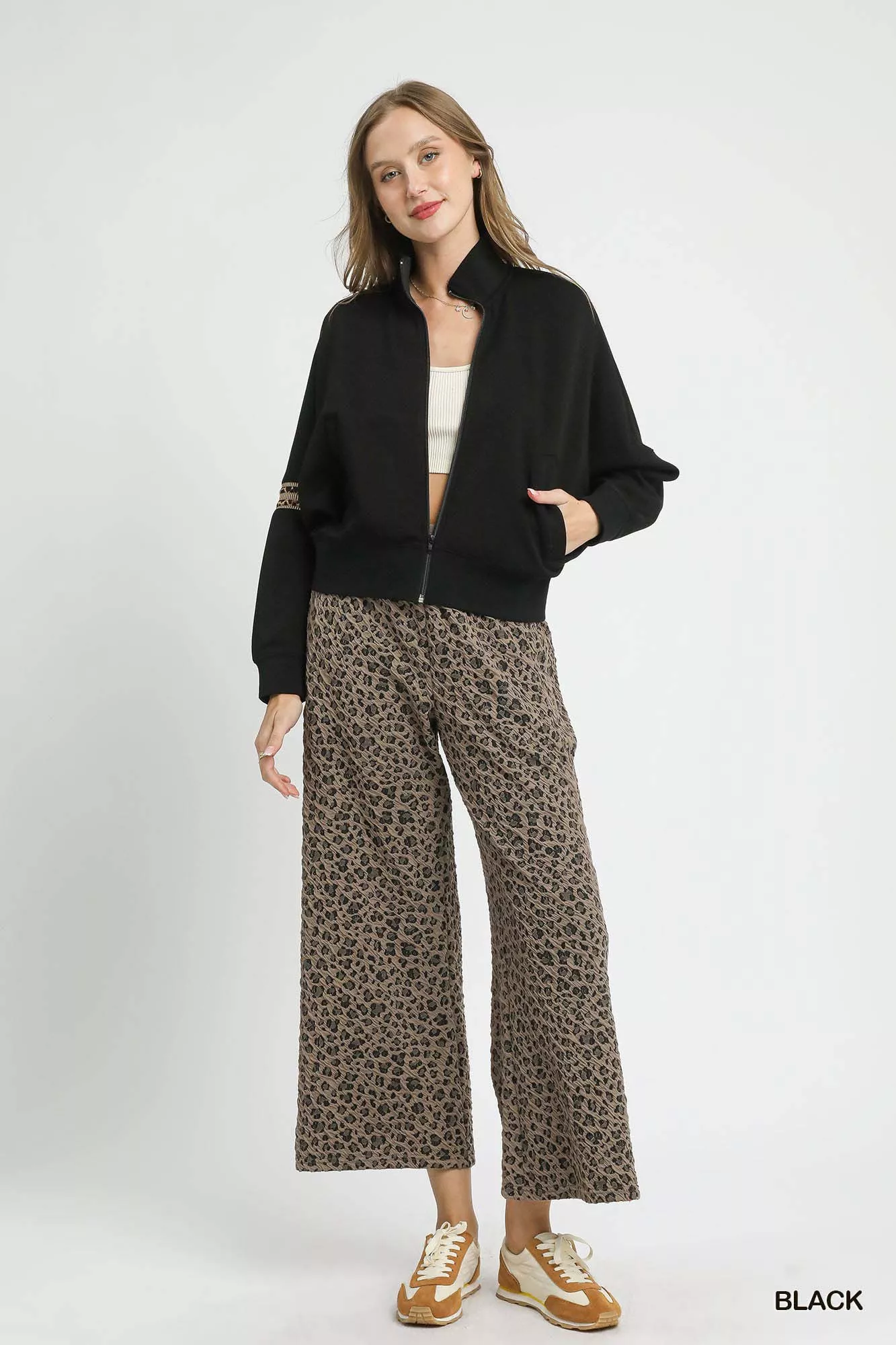 Umgee Zipper Up Cropped Jacket with Leopard Trim - Image 5