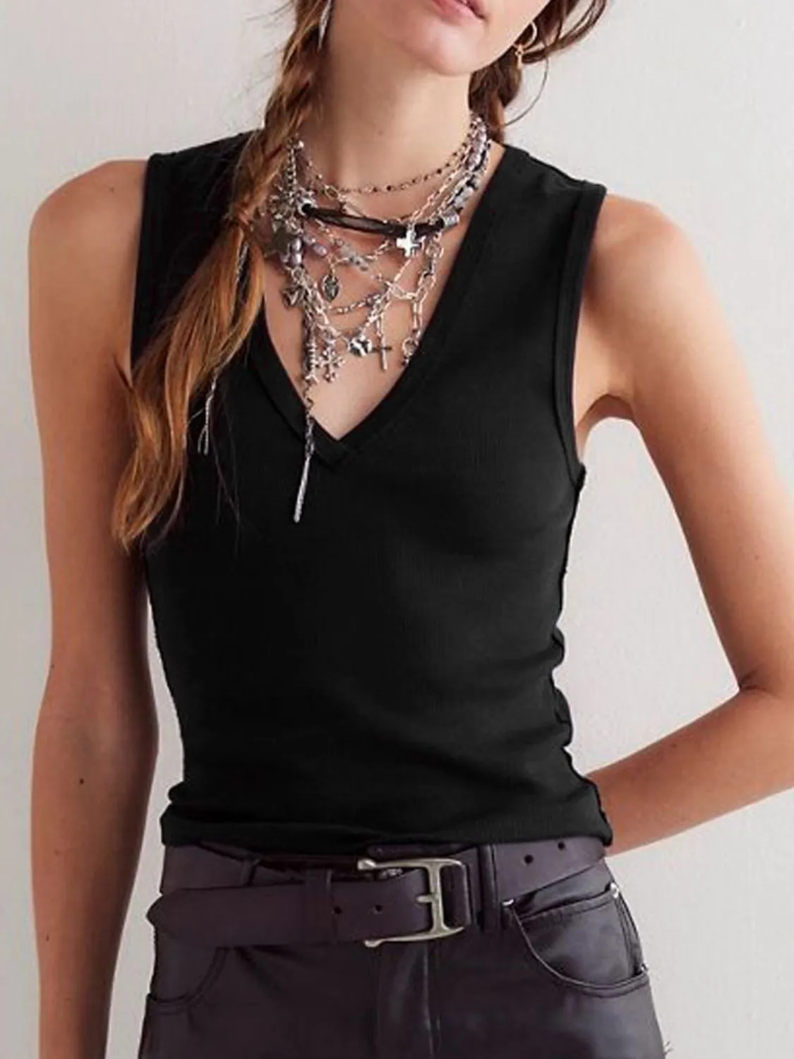 V-Neck Wide Strap Tank - Image 10
