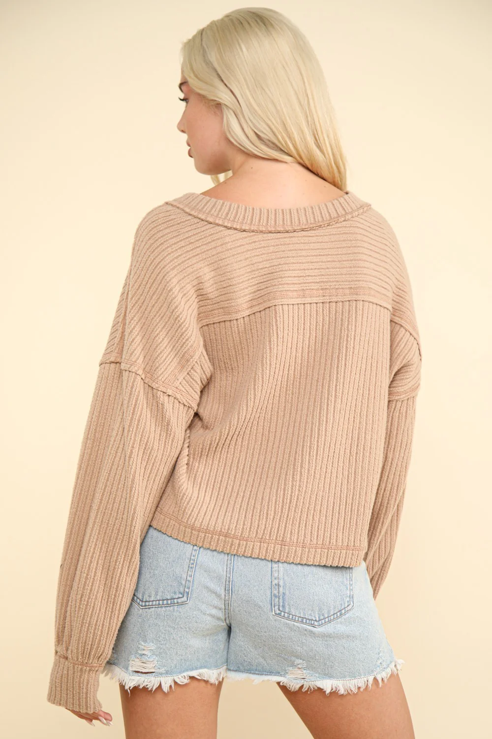 VERY J Exposed Seam V-Neck Ribbed Knit Top - Image 2