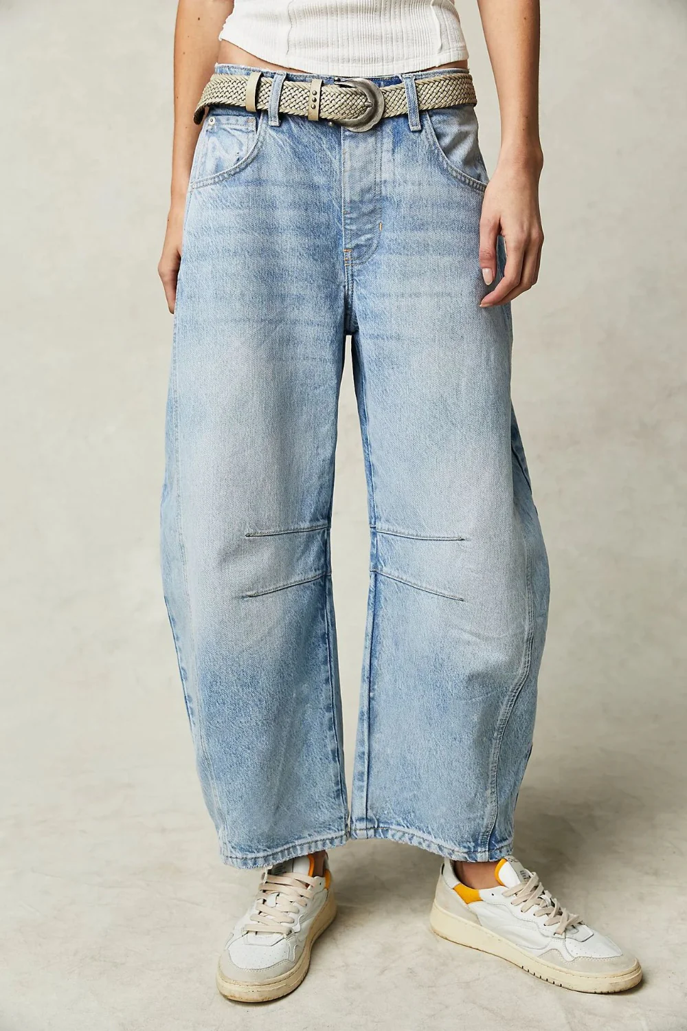 Wide Leg Jeans with Pockets - Image 10