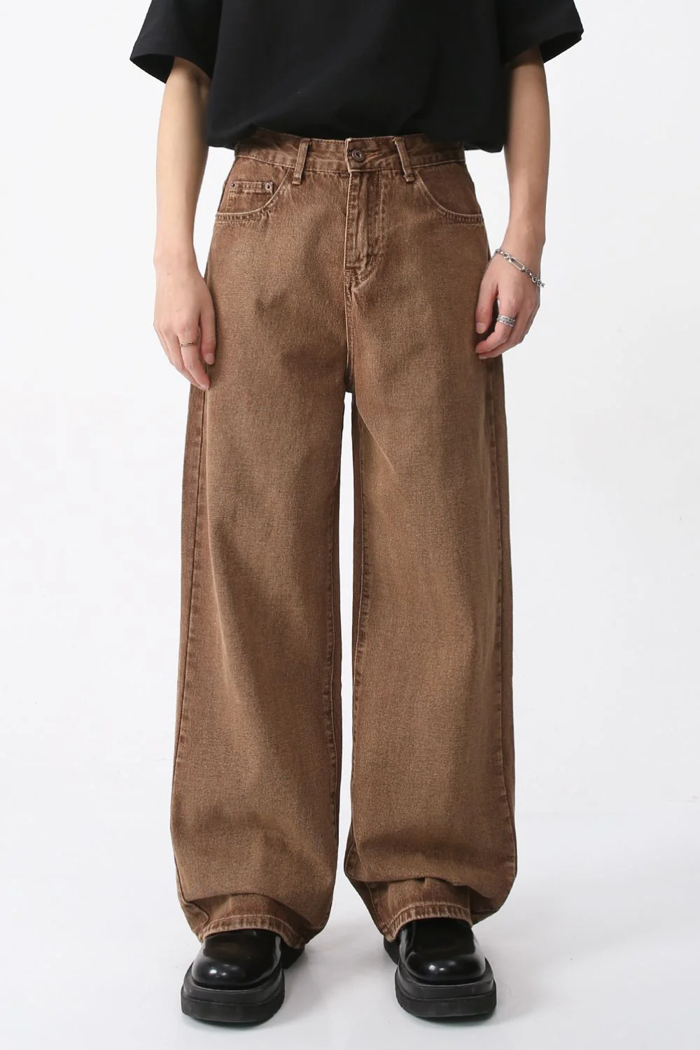 Wide Leg Jeans with Pockets - Image 2