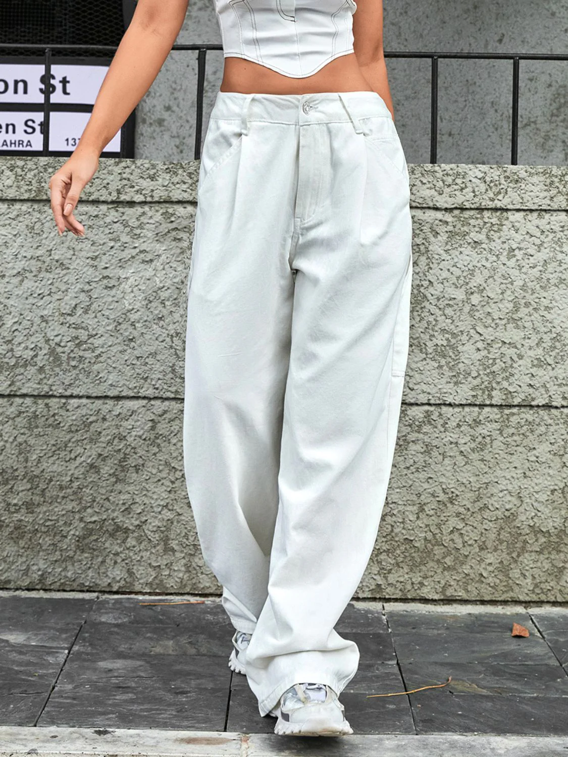 Wide Leg Jeans with Pockets - Image 7