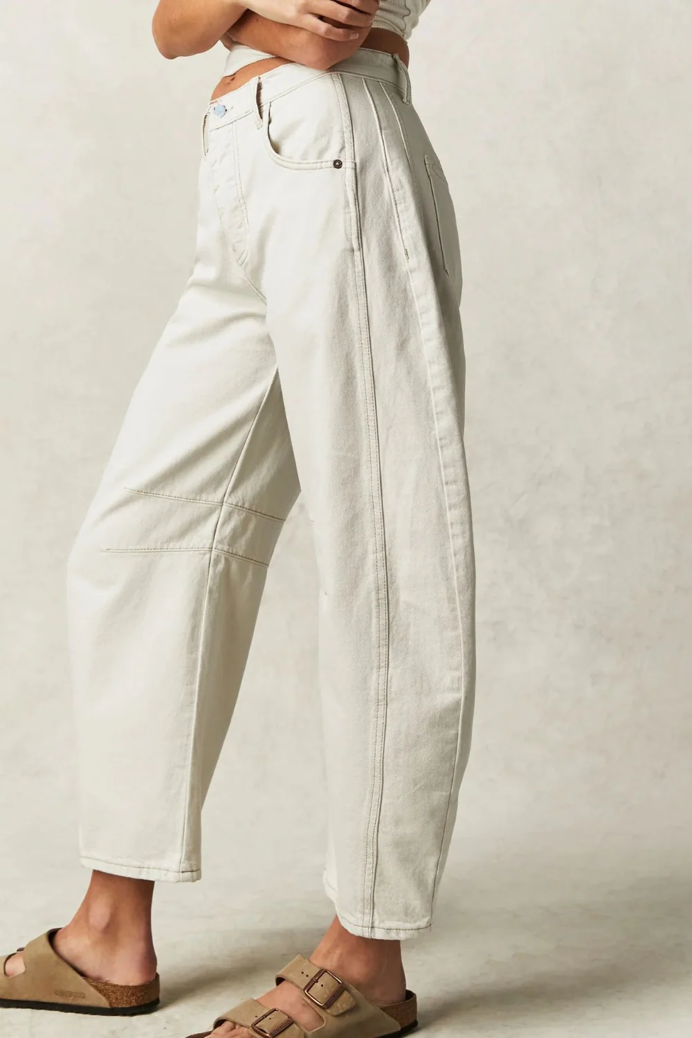 Wide Leg Jeans with Pockets - Image 20