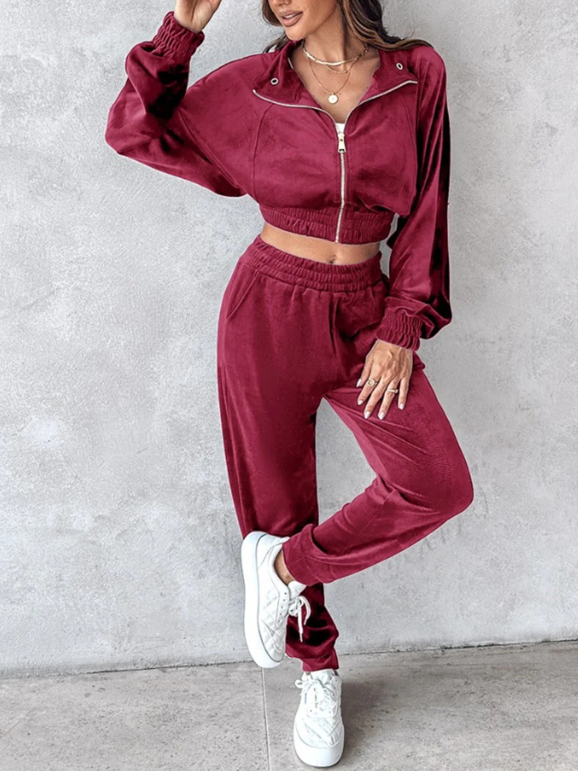 Zip Up Long Sleeve Cropped Top and Joggers Set - Image 17