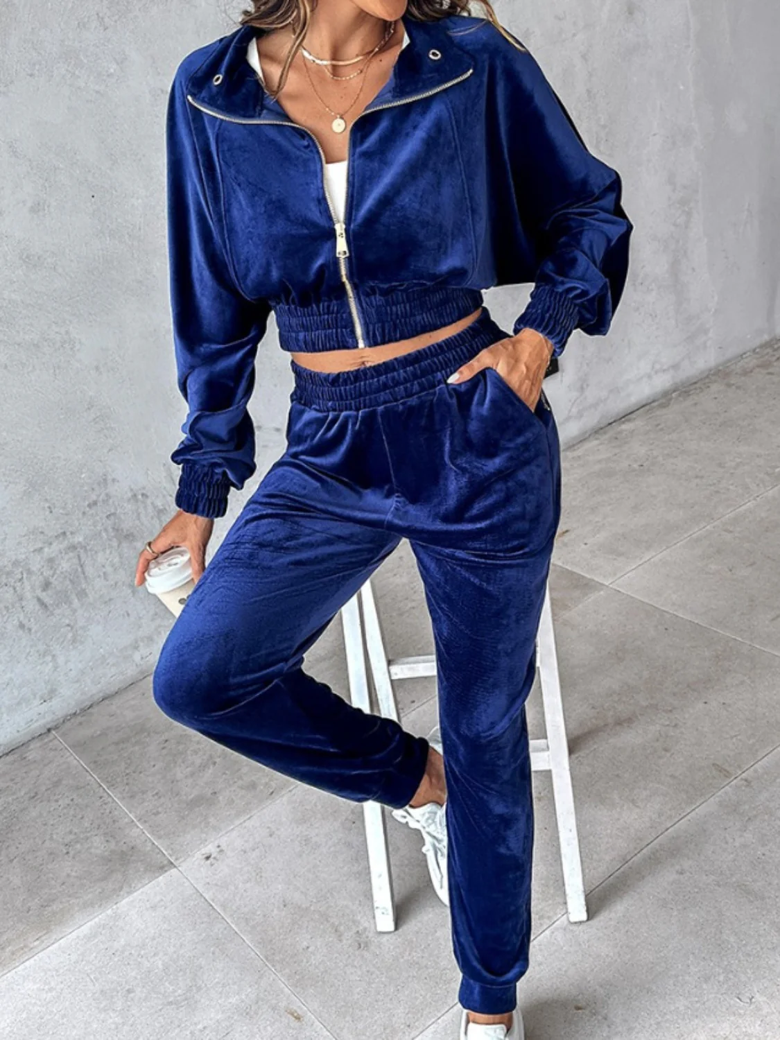 Zip Up Long Sleeve Cropped Top and Joggers Set - Image 3